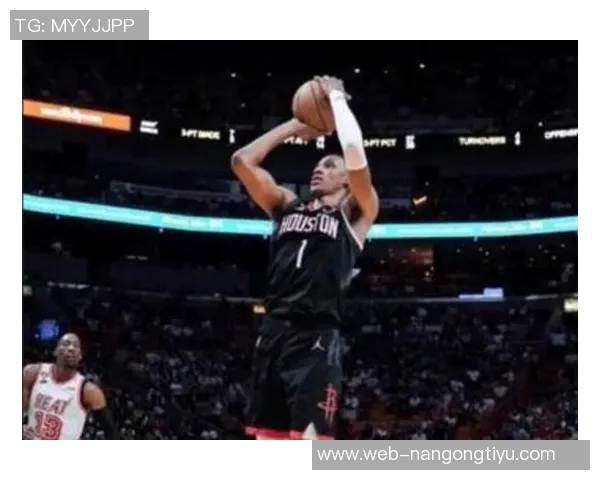 明日火箭迎战独行侠小贾巴里史密斯脚踝伤势成疑能否出战引关注