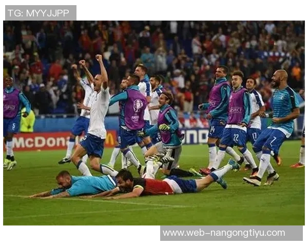 埃斯波西托成意大利历史上第4年轻进球者年仅20岁零141天