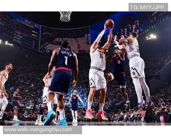 掘金主帅称沃特森与首发球员默契十足成季前赛重要亮点