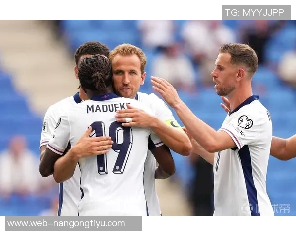 早报聚焦:德国荷兰双双晋级展现强劲实力无懈可击 早报聚焦:德国荷兰双双晋级展现强劲实力无懈可击