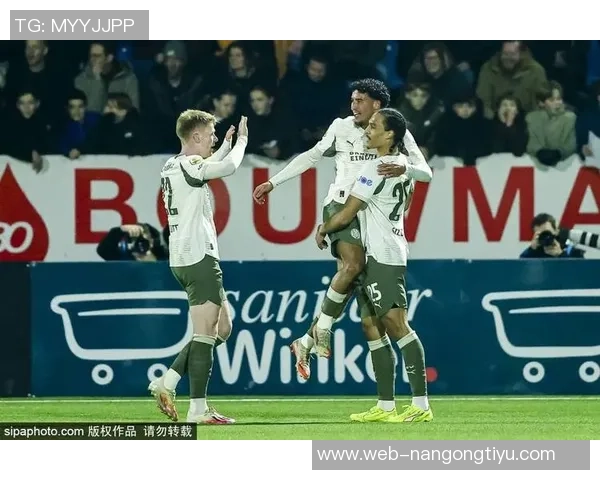 佩里西奇愿重返国米埃因霍温坚决要求转会费