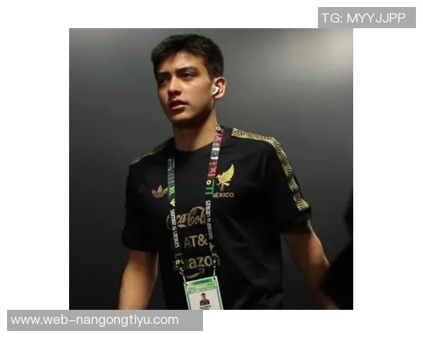 巴萨关注墨西哥16岁天才球员G莫拉已与其经纪人接触