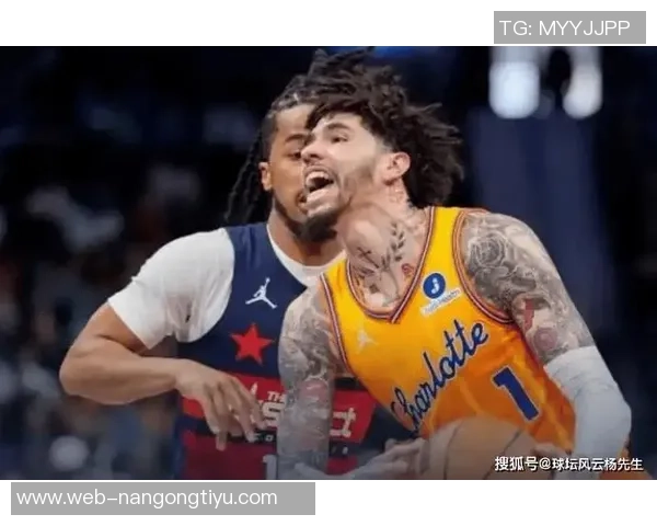 黄蜂本赛季最大胜差26分击败奇才卫冕冠军同桌共庆佳绩 黄蜂本赛季最大胜差26分击败奇才卫冕冠军同桌共庆佳绩